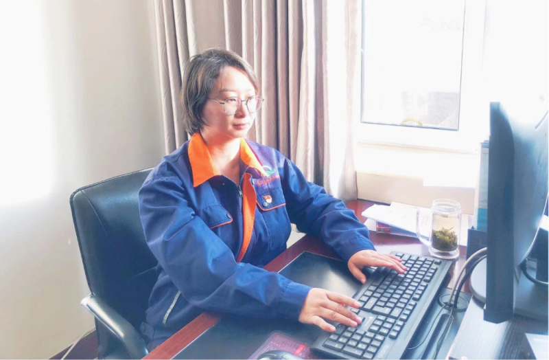 省物產(chǎn)集團(tuán)黨務(wù)工作者、先進(jìn)模范持續(xù)熱議黨的二十大精神（二）