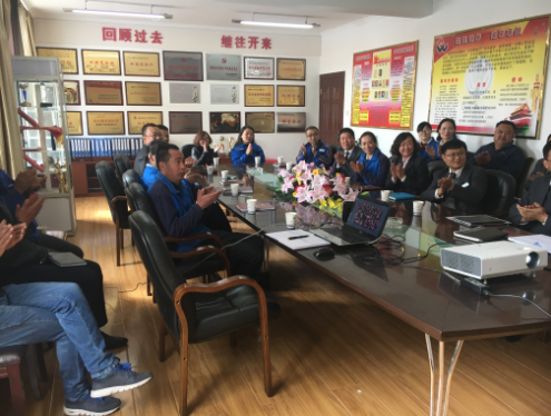 不忘初心，繼續(xù)前行，喜迎十九大