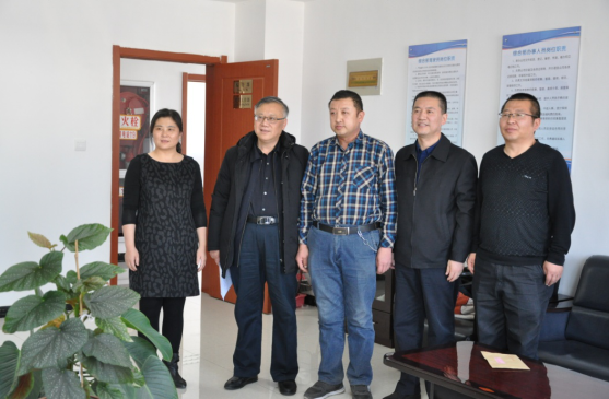 寒風擋不住，情暖員工家